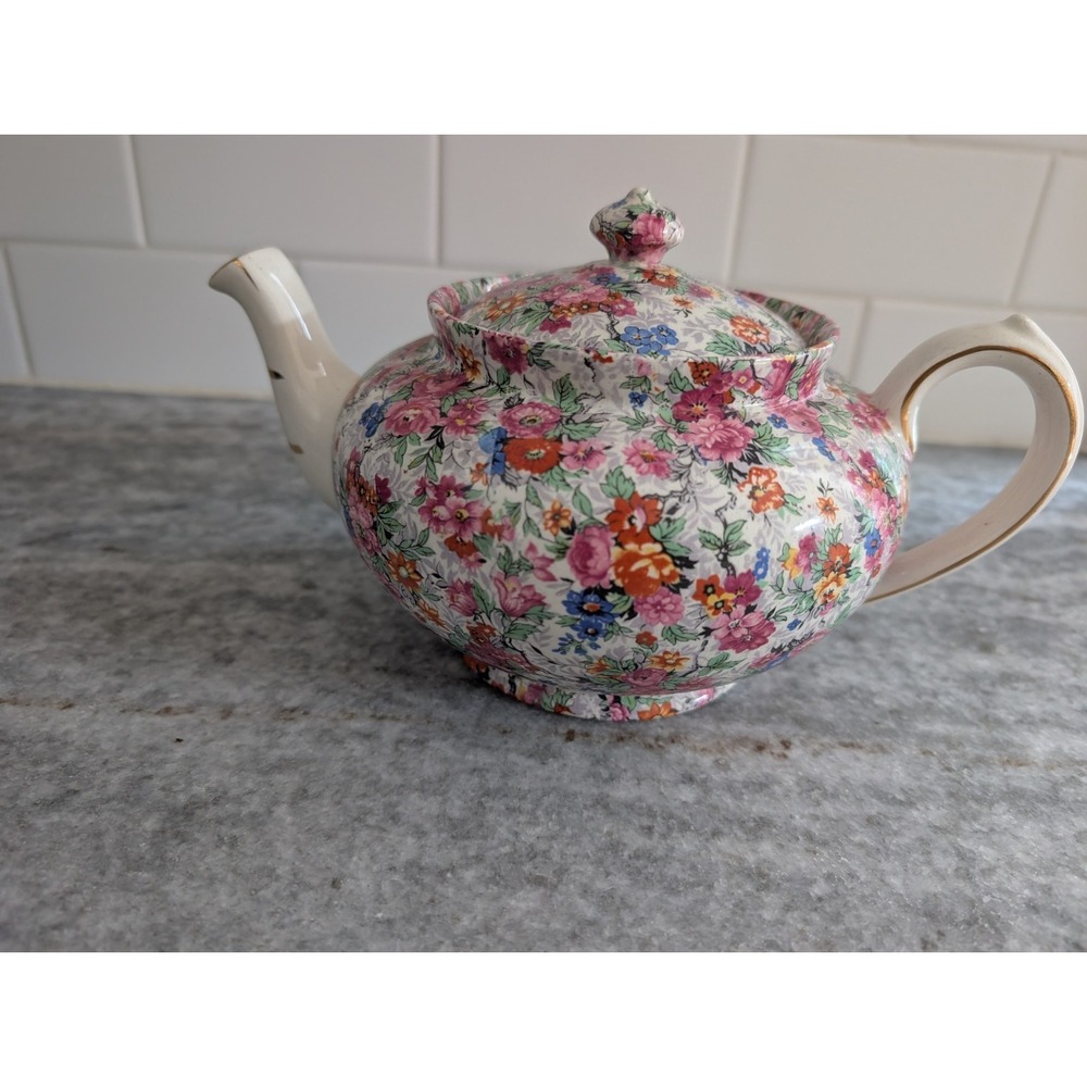 Vintage Lord Nelson‎ "Marina Chintz" Teapot